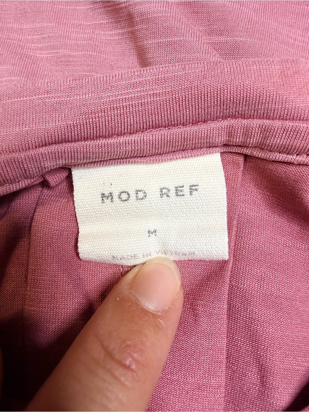 Mod Ref Soft Muave Heathered V-Neck High Low Hem Short Sleeve Tee Size M - Picture 3 of 5